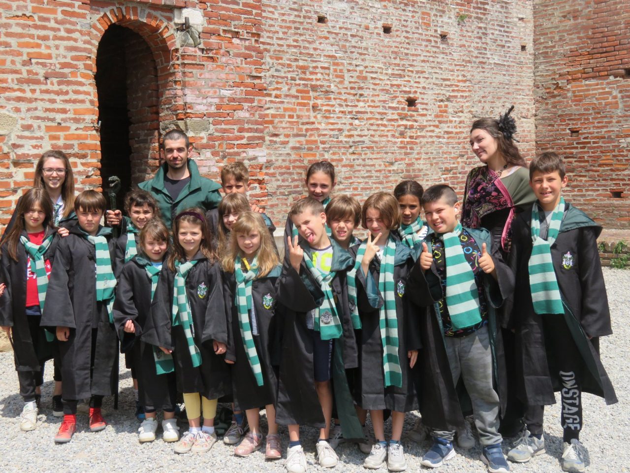 Scuola di magia a Soncino | Maghetti e streghe incantano il borgo FOTO