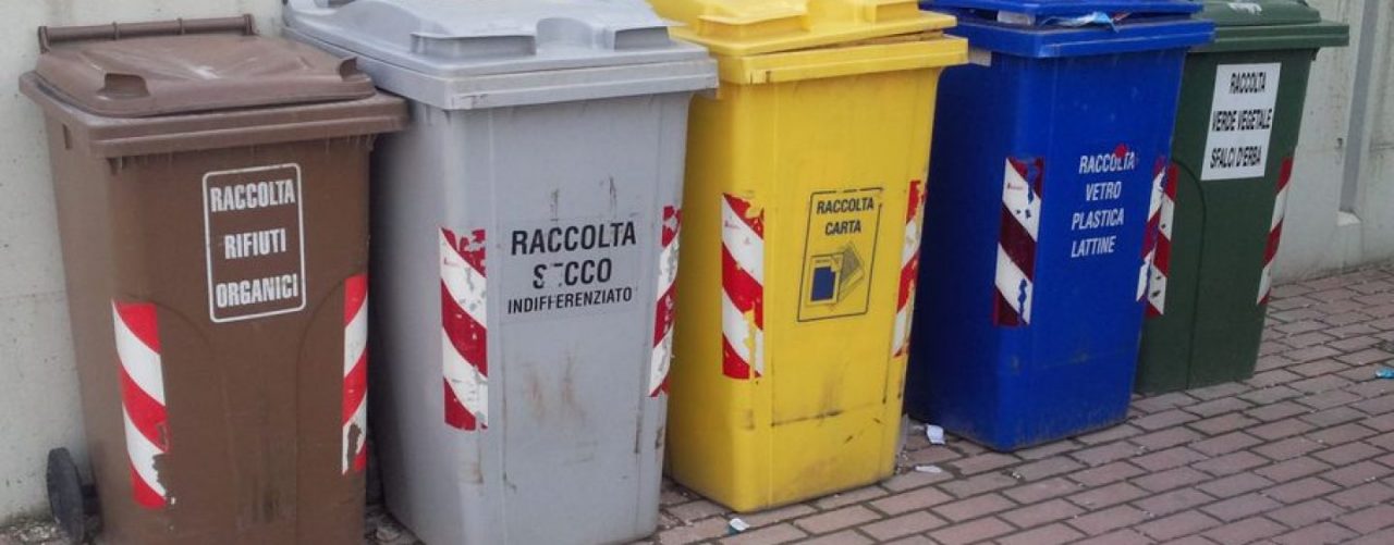 Tassa rifiuti giù del 25 percento per i cittadini