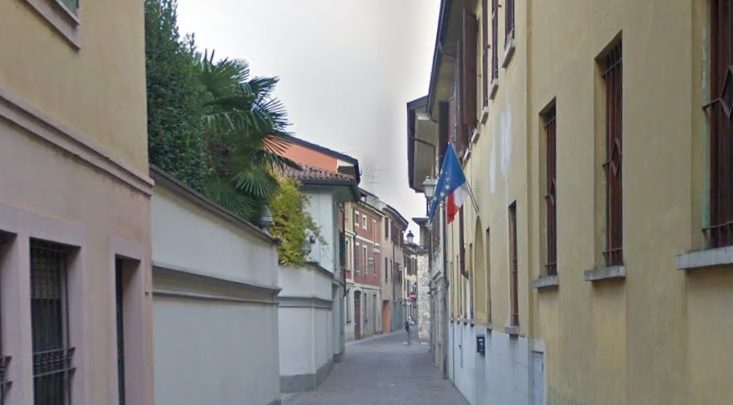 Abuso edilizio a scuola, parroco segnalato alla Procura