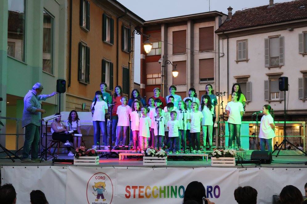 Stecchino d’oro in tour per inaugurare la stagione estiva