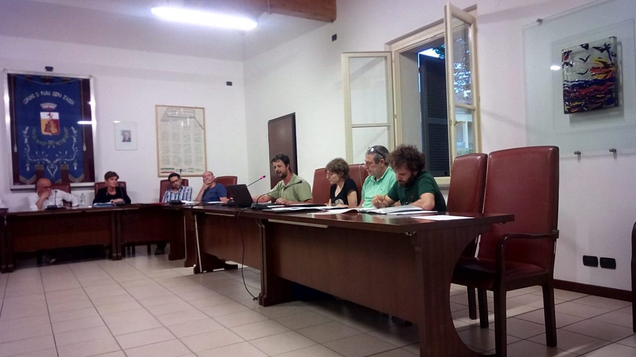 “Progetto Fara” rompe col circolo Pd: “Solidarietà al sindaco”