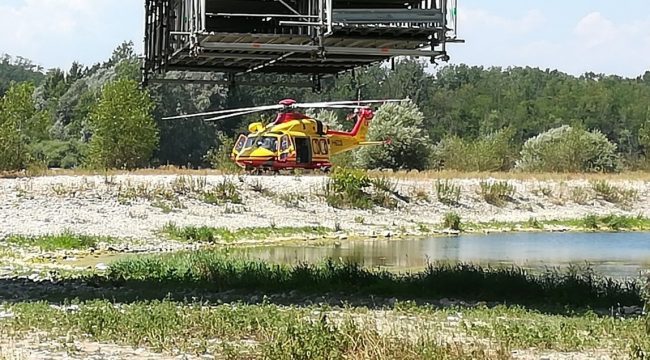 Ancora tragedia nel fiume: muore annegato per salvare figlia e nipote
