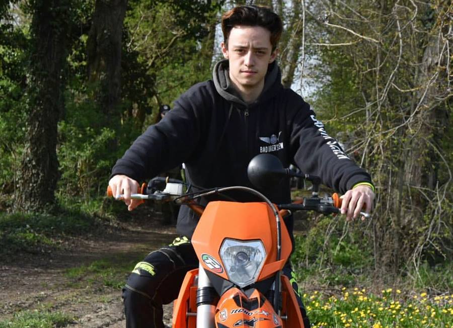 Oggi l’ultimo saluto al 19enne Matteo Milani