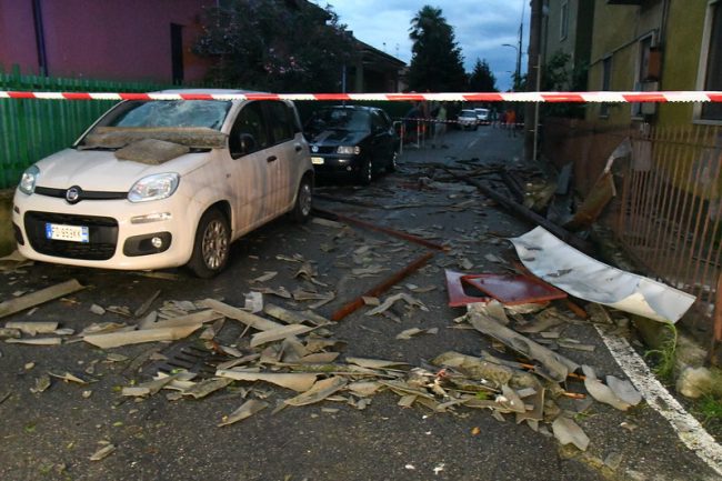 Tromba d’aria a Pozzo, danni e feriti VIDEO