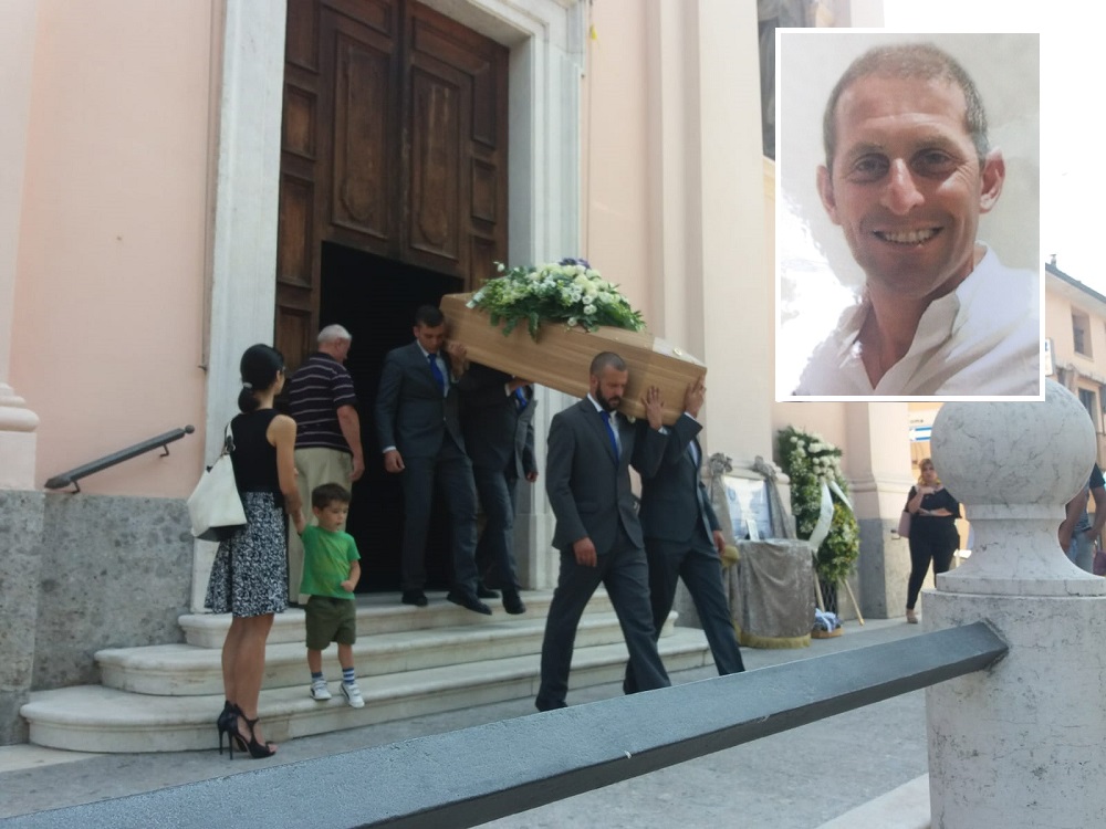 “Addio Roberto sei stato una persona speciale”