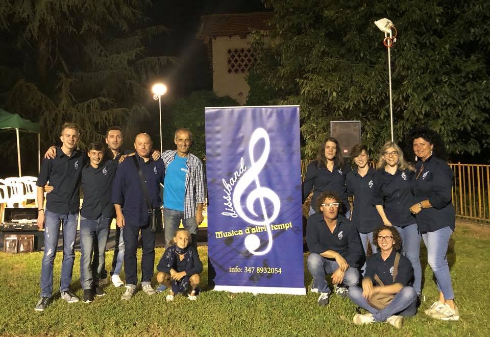 Dissiband, da cinque anni diffonde la musica popolare FOTO
