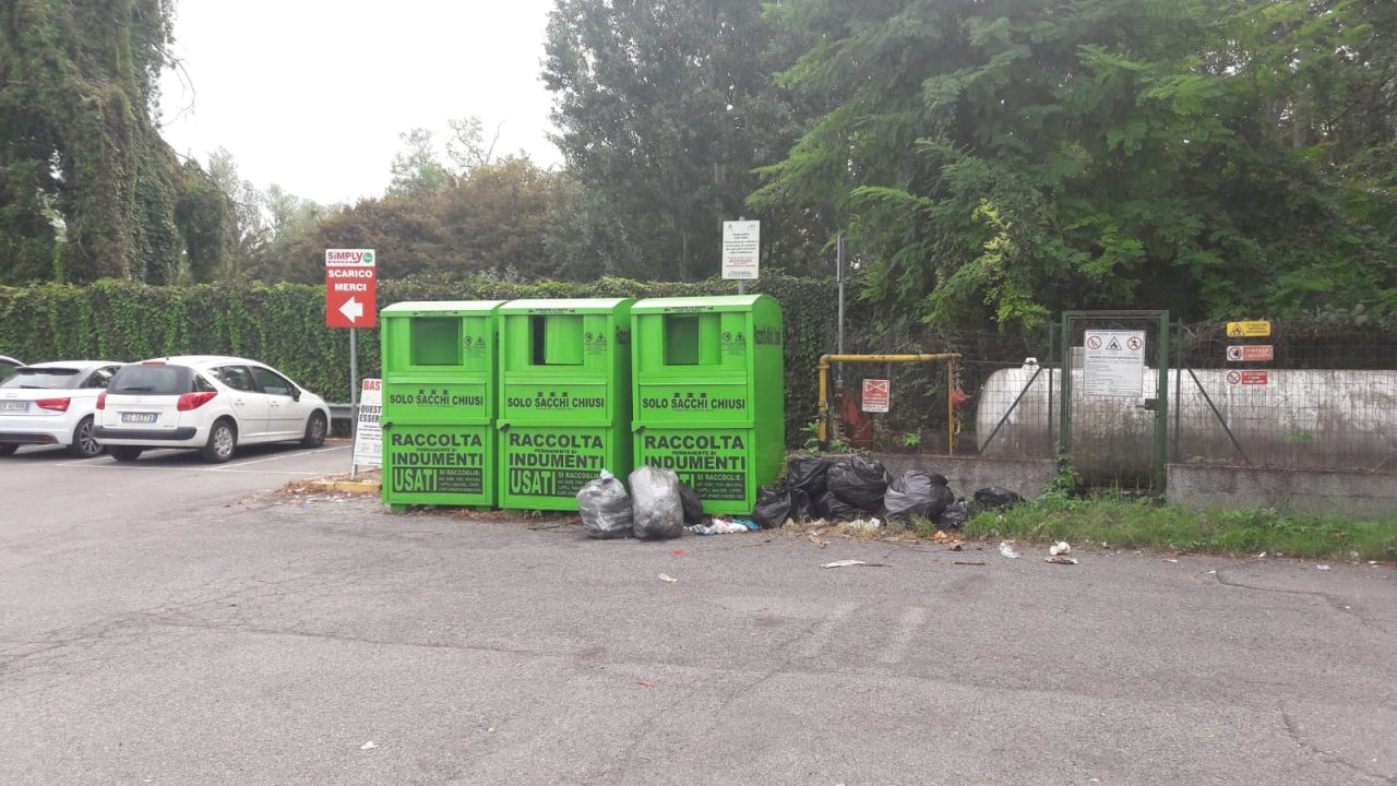 Rifiuti abbandonati l’appello del Comune