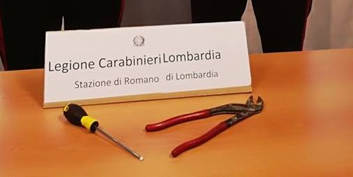 Tentato furto d’auto, fermato dai carabinieri