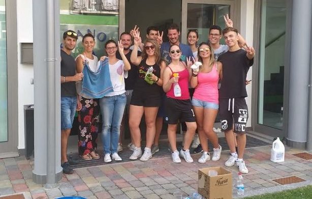 Sede Lega vandalizzata: “Da settembre chiuderemo tutti i centri sociali”
