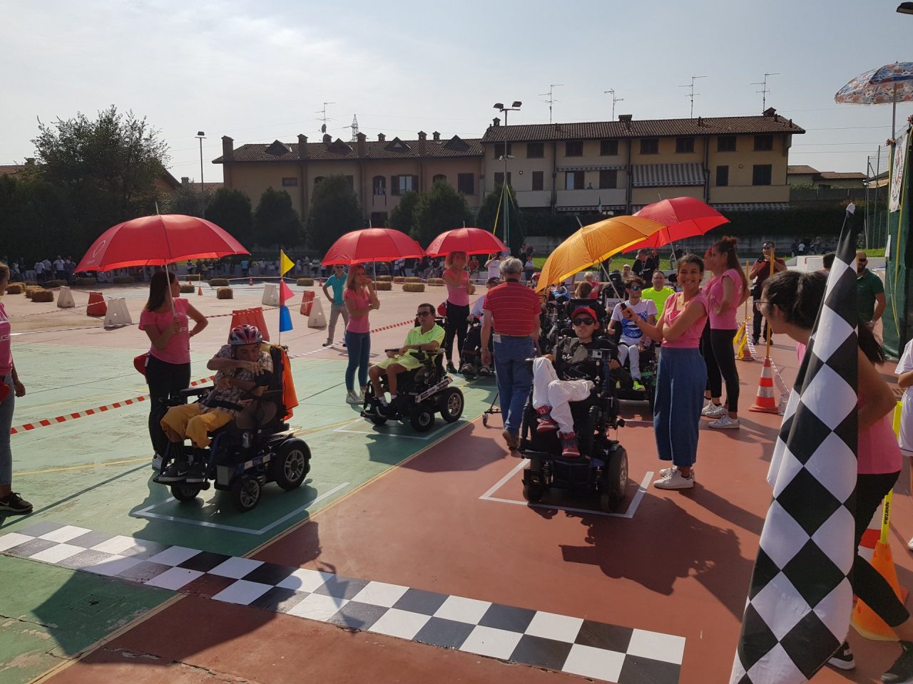 Weelchair Gp, a Treviglio si corre in carrozzina FOTO