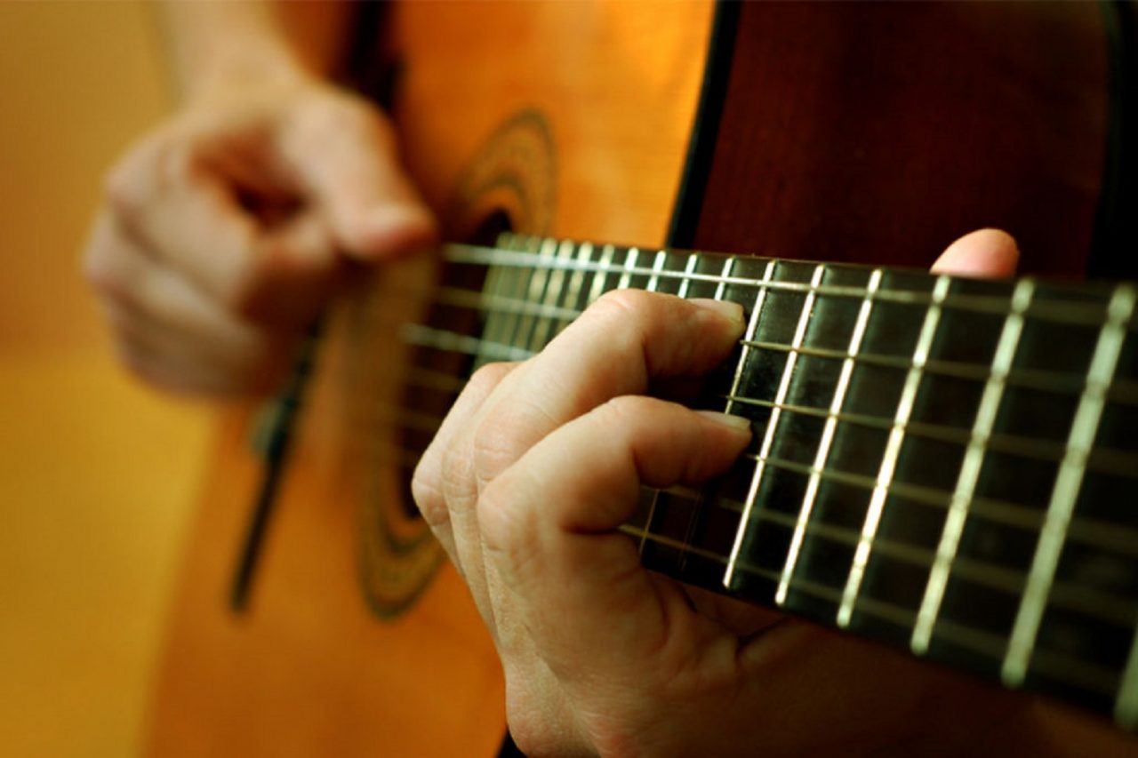 Il Festival internazionale di chitarra e liuteria fa tappa in città