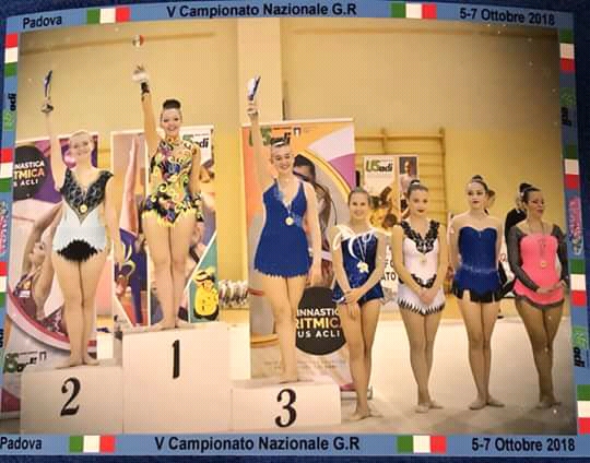 4à foto - Sara Foppa Vicenzini primo gradino - Campionessa Italiana con il Nastro e Corpo Libero 2à Categoria