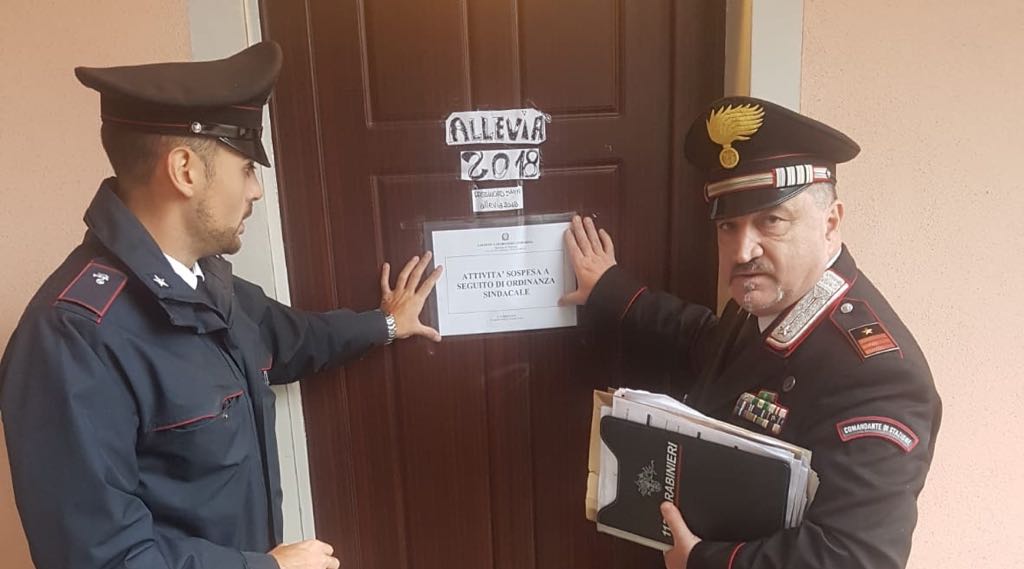 Residence abusivo a Ciserano, blitz dei carabinieri