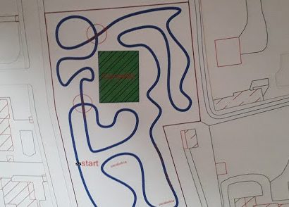 Un bike park e un  campo da calcio a cinque