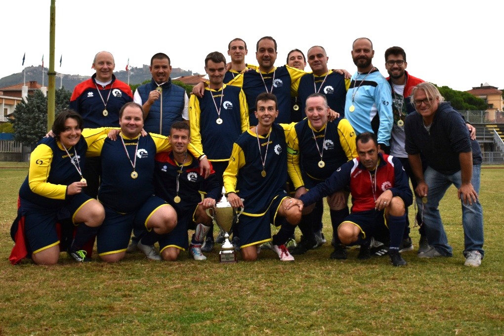 Il Girasole vince ancora il torneo di calcio… dei matti
