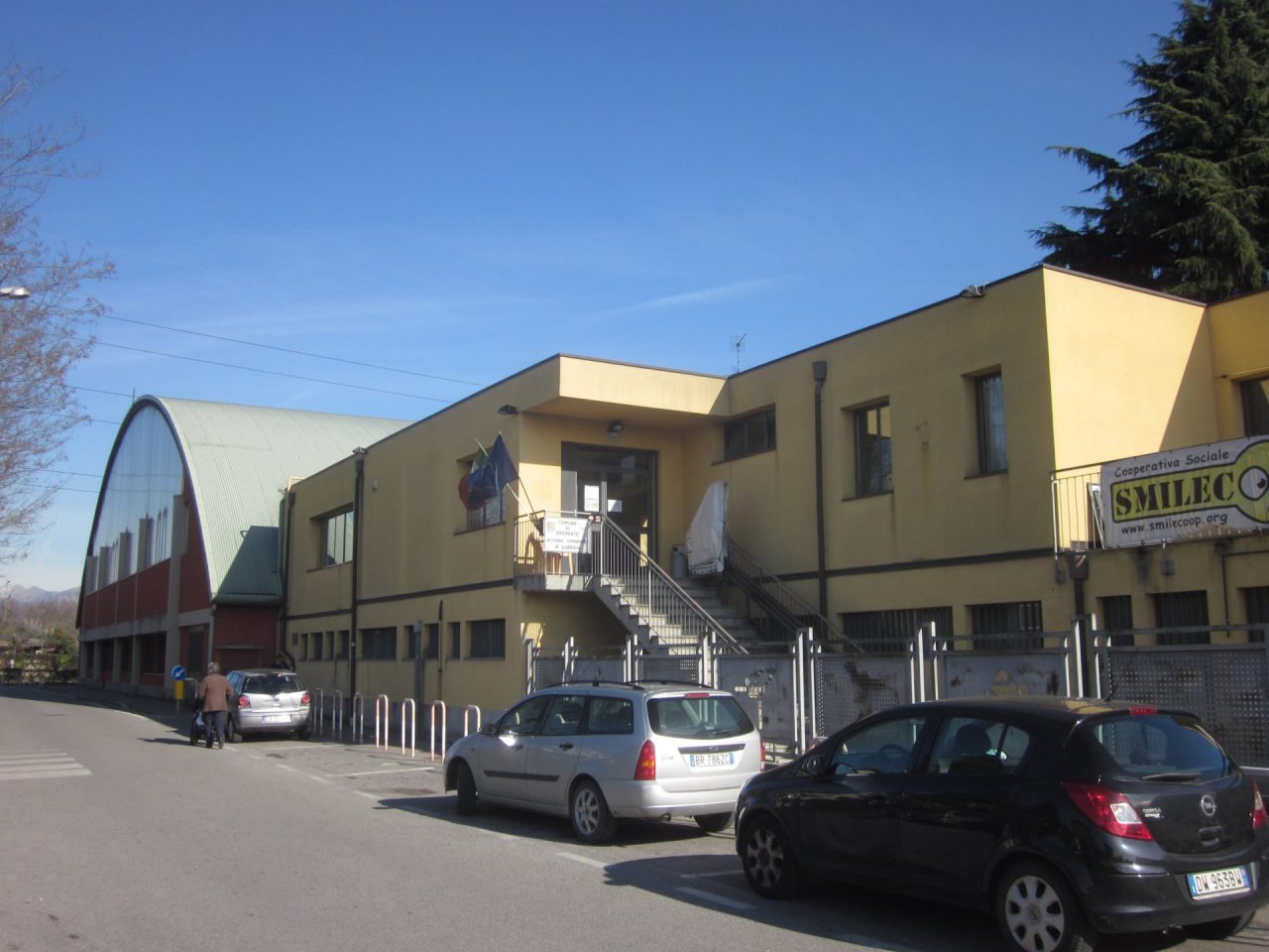Ladri di rame in azione Centro sportivo al buio