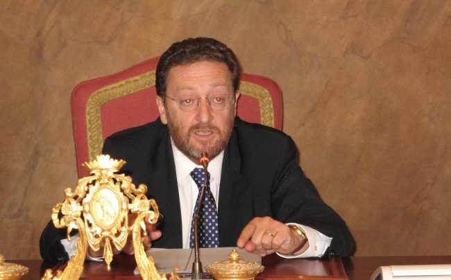 Evade dai domiciliari e viene arrestato di nuovo, è polemica sulla sicurezza