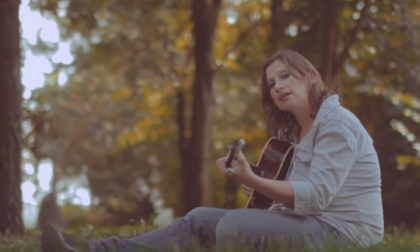 Aprile per sempre, grande successo per il singolo di Francesca Soliveri VIDEO