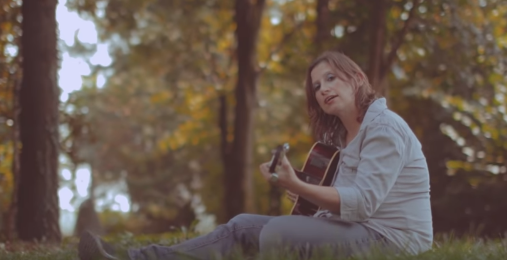 Aprile per sempre, grande successo per il singolo di Francesca Soliveri VIDEO