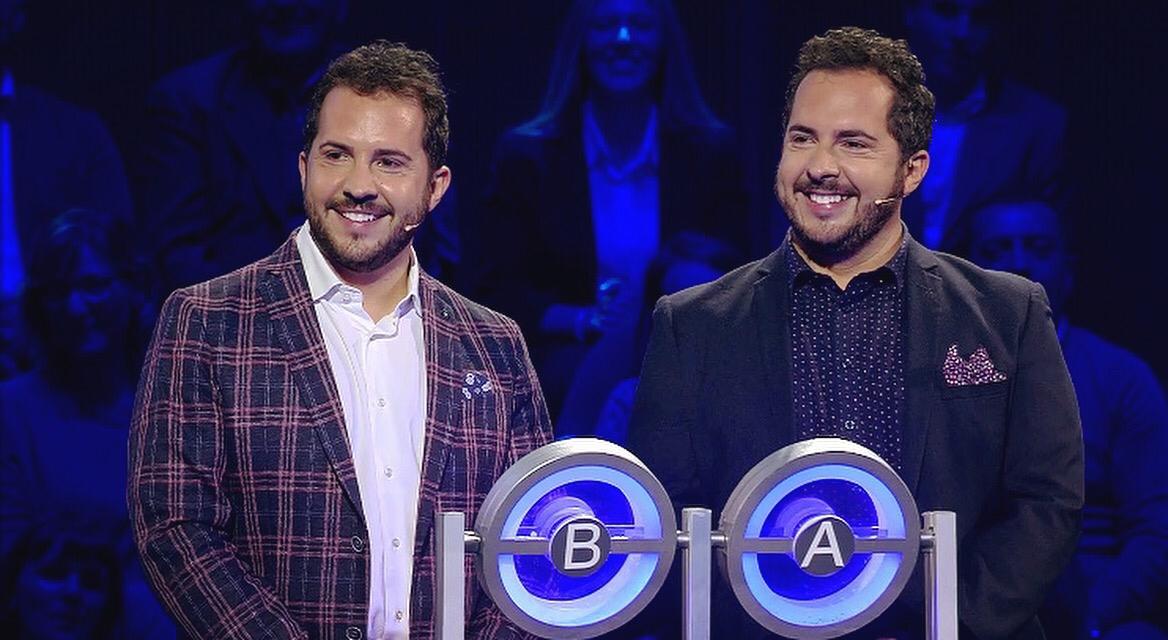 Gemelli a The Wall su Canale 5, lo show di Cristian e Alessio