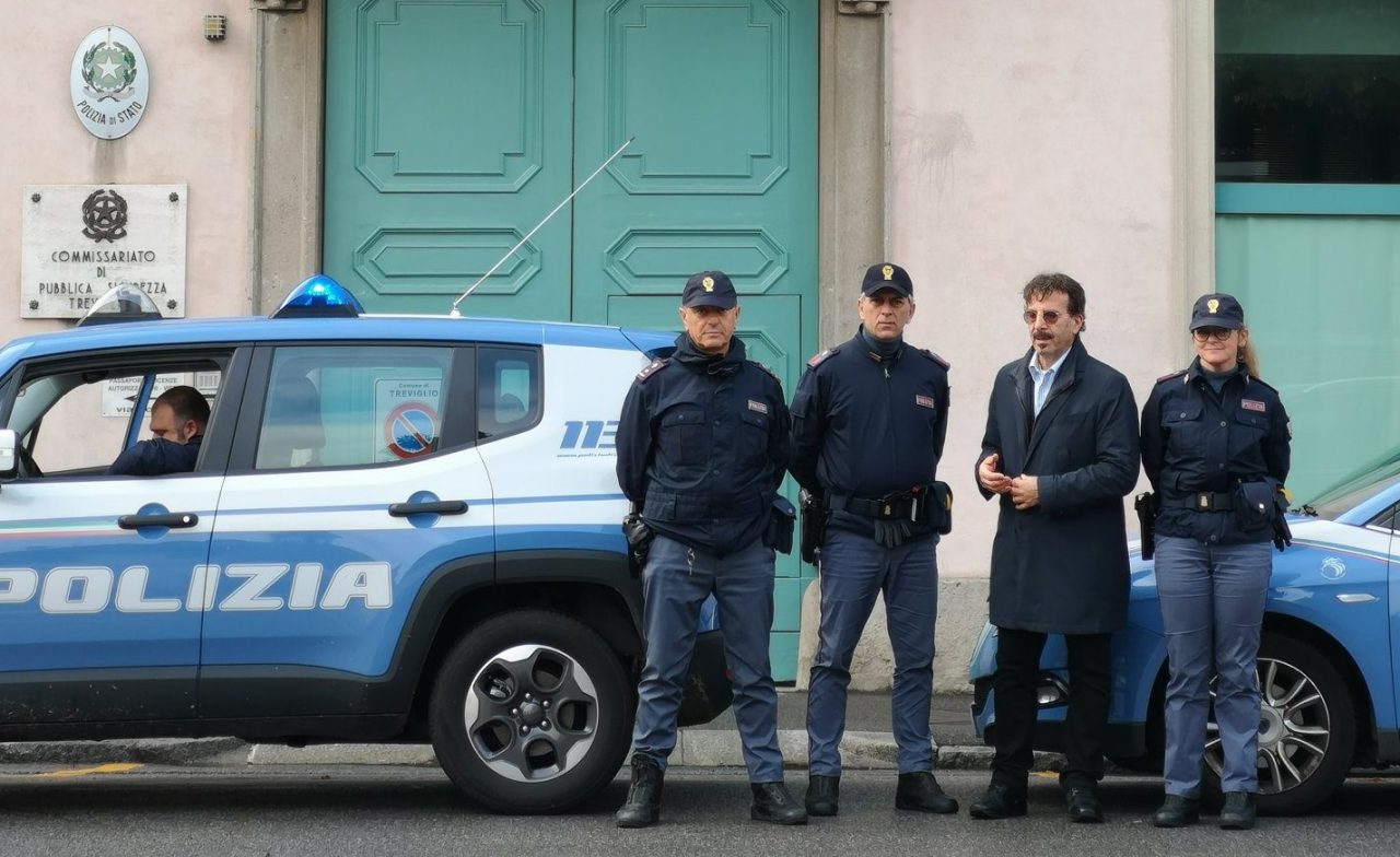 Droga sugli autobus che portano a scuola