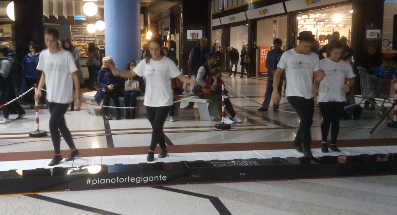 Pianoforte gigante torna a Bagnolo
