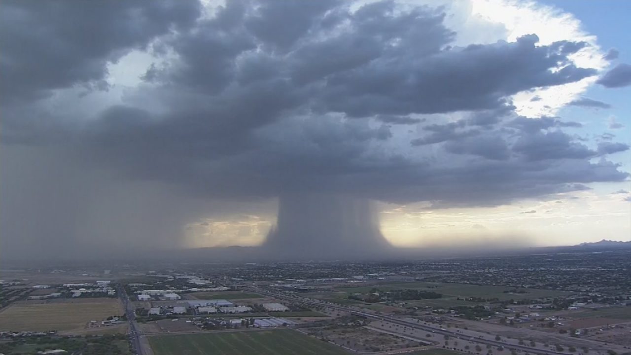 Tromba d’aria? Non proprio, si è trattato di “downburst”: ecco cos’è