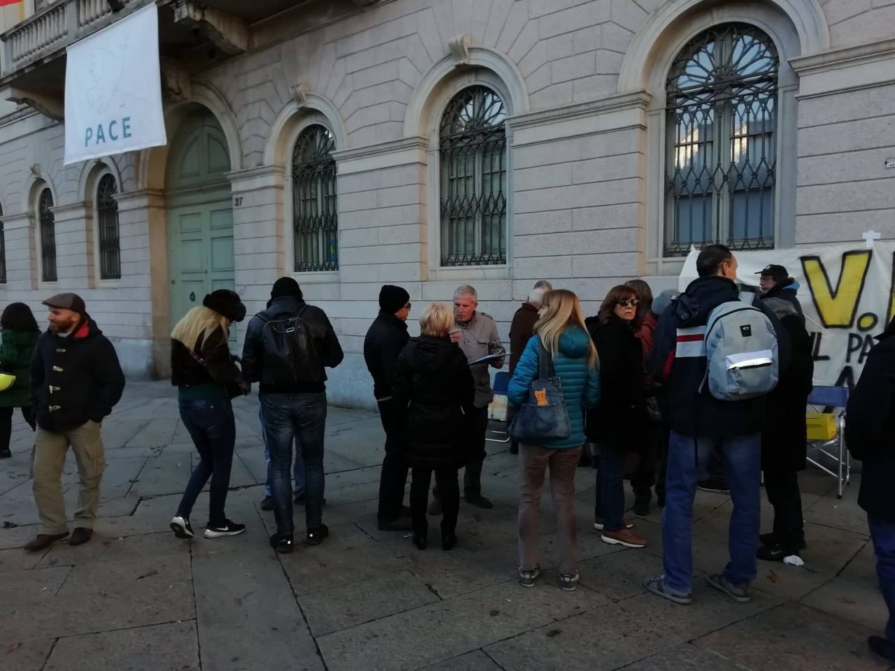 No Parking Fara raccoglie oltre duemila firme in un’ora per la petizione FOTO