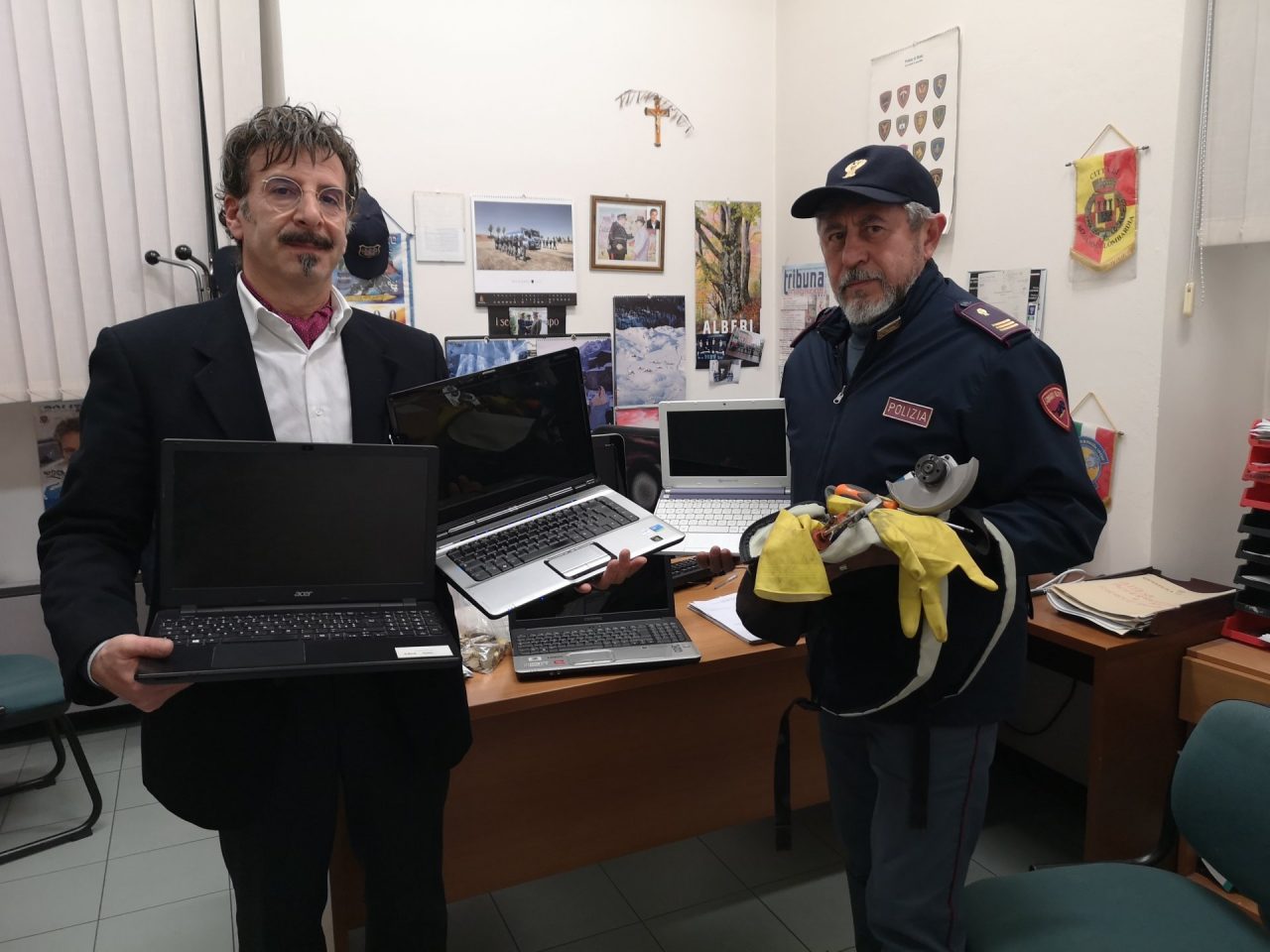 Presa la banda che derubava scuole e ospedali FOTO