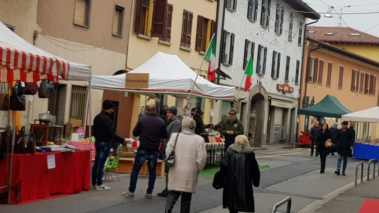 Oggi a Cividate la fiera di San Nicolò