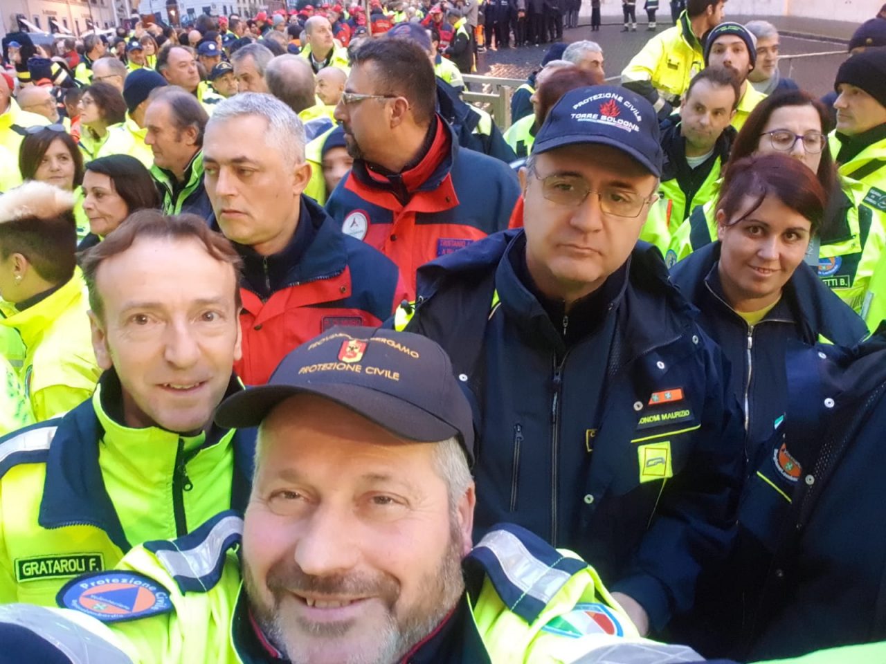 volontari bergamaschi in udienza dal Papa