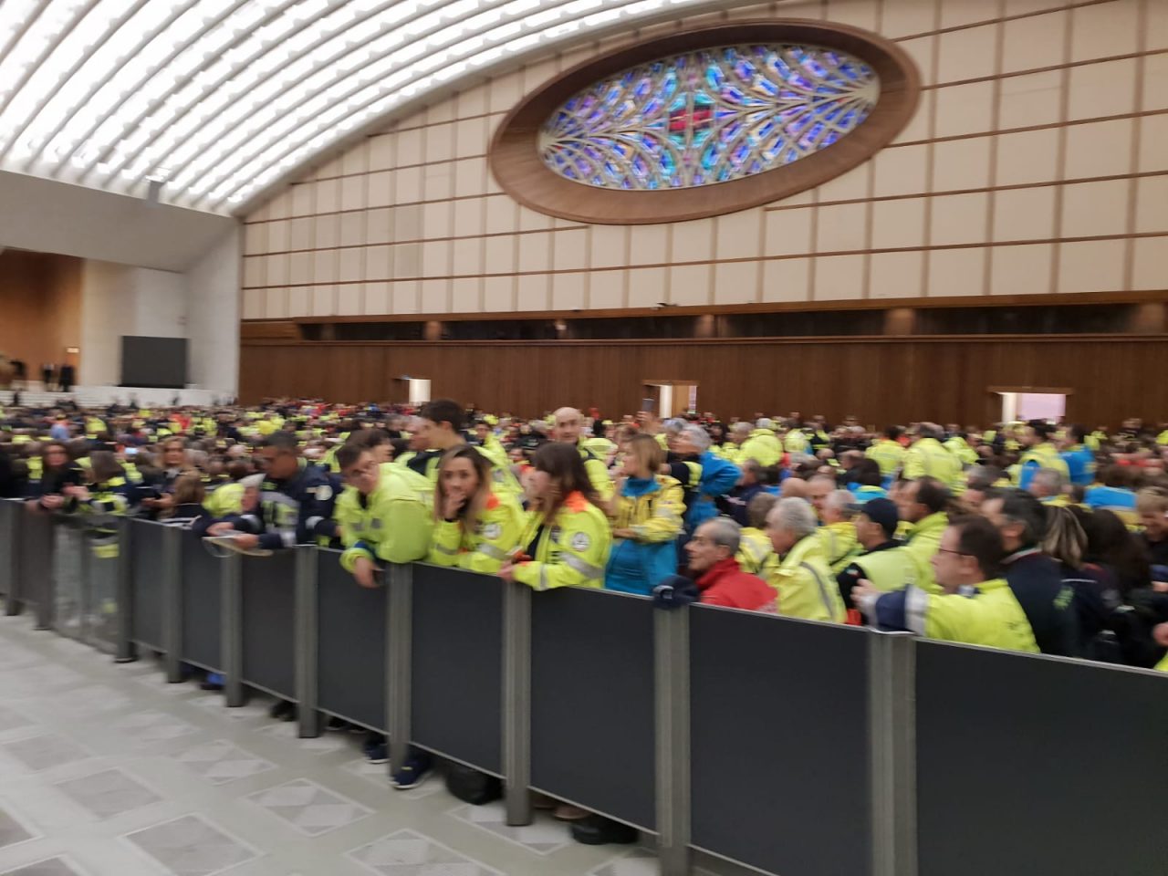 volontari bergamaschi in udienza dal Papa