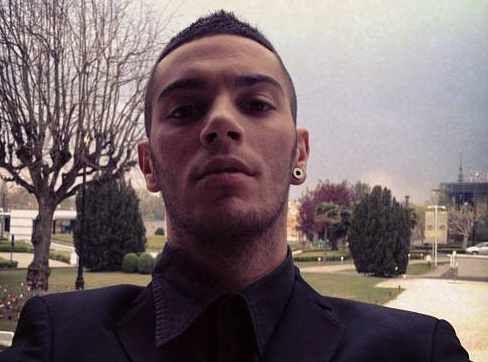 Emis Killa sullo spray al peperoncino: “Diffondere i giusti messaggi spetta anche a noi artisti”