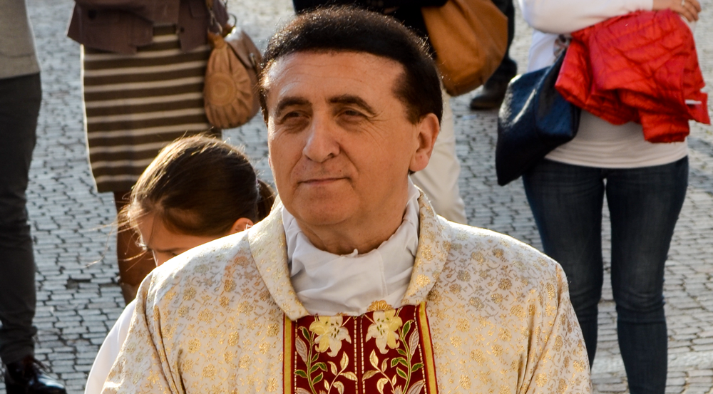Addio don Stefano Moruzzi, ex parroco di Calcio