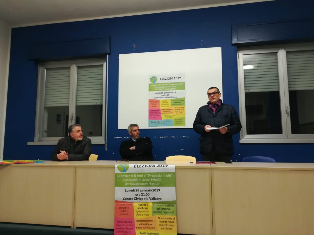 Campagna elettorale al via: “Uniti per unire” spara a zero