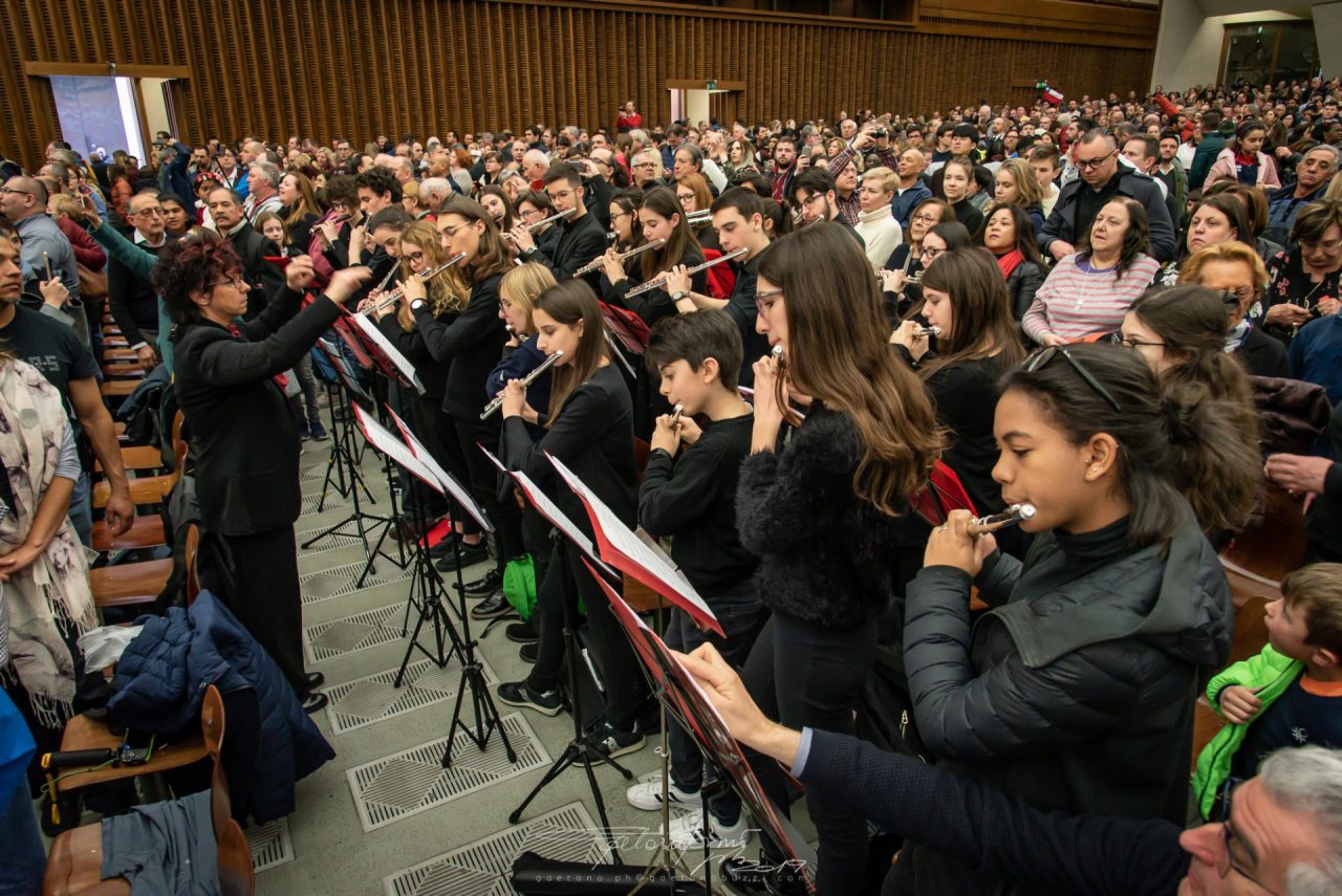L’orchestra giovanile in udienza dal Papa, che chiede il bis FOTO