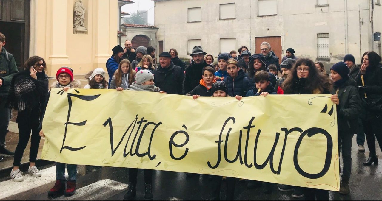 Bambini in marcia per la vita FOTO