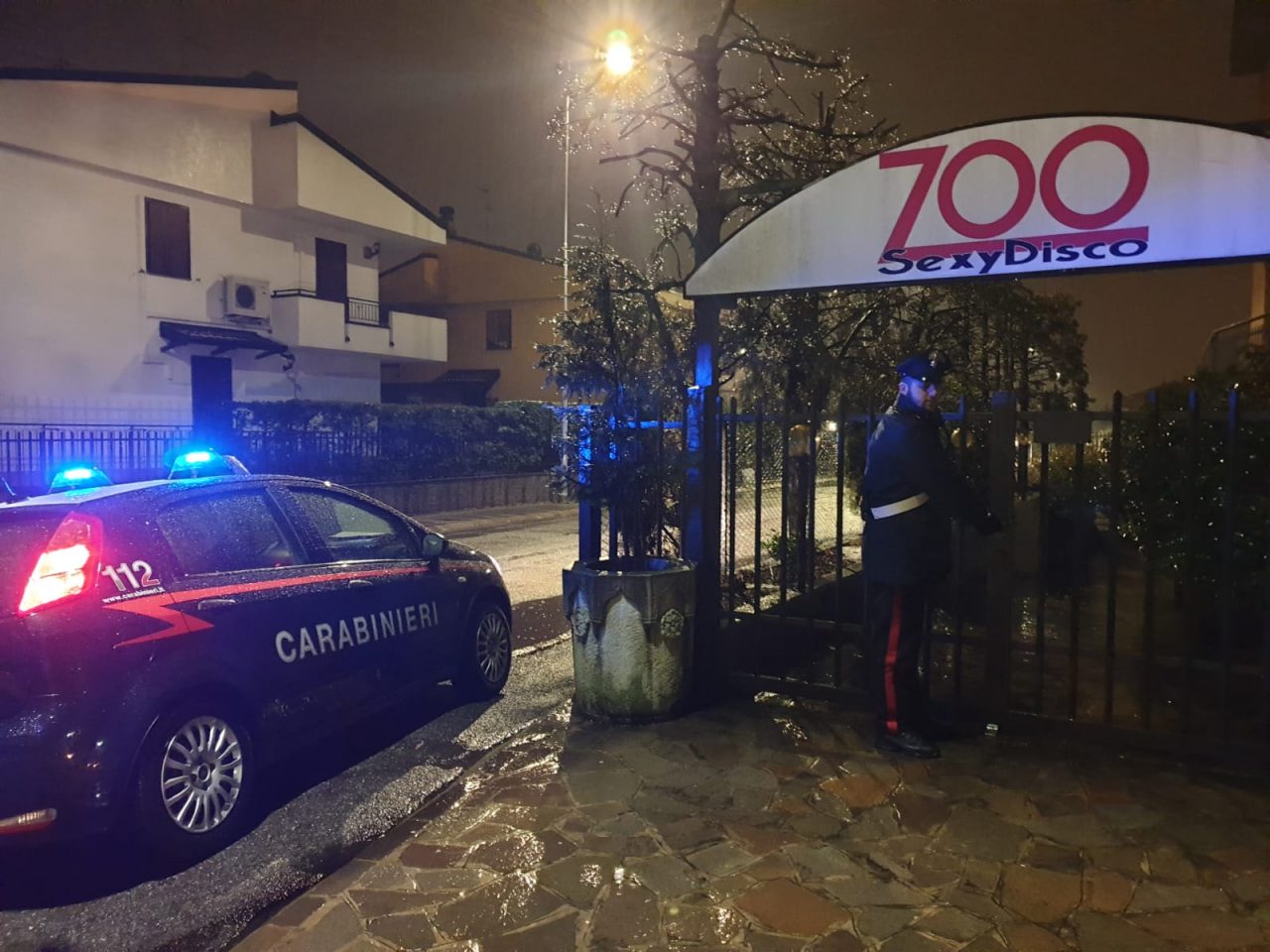 Night Club chiuso per scarsa sicurezza