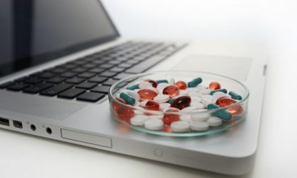 Farmaci online, Lombardia prima a mettere una stretta alle farmacie del web