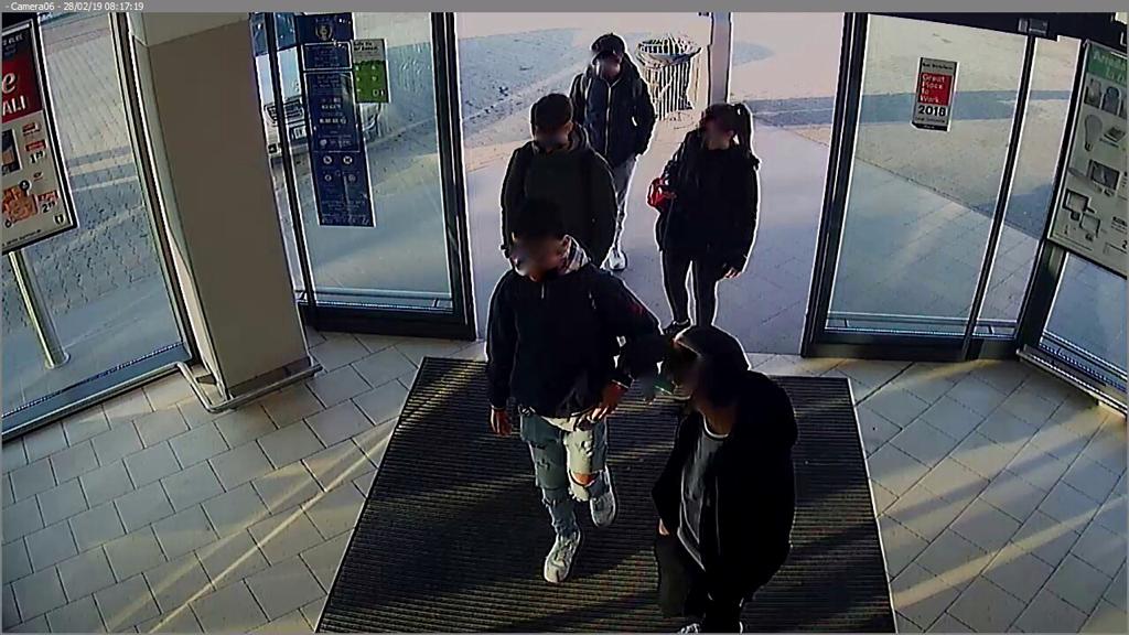 Baby gang al supermercato, identificato un altro componente