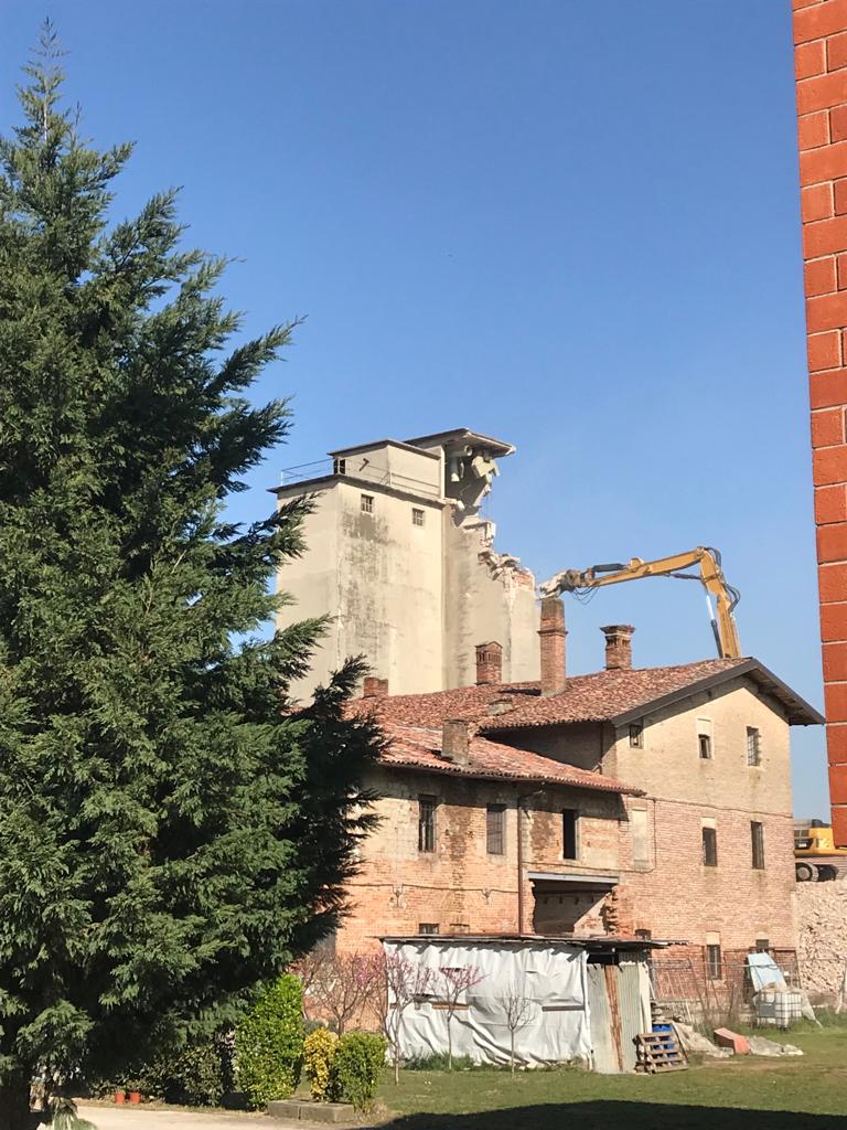 Pagazzano demolizione torre ex Arrigoni