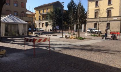 Piazzetta XXV Aprile, recinzione anti-auto