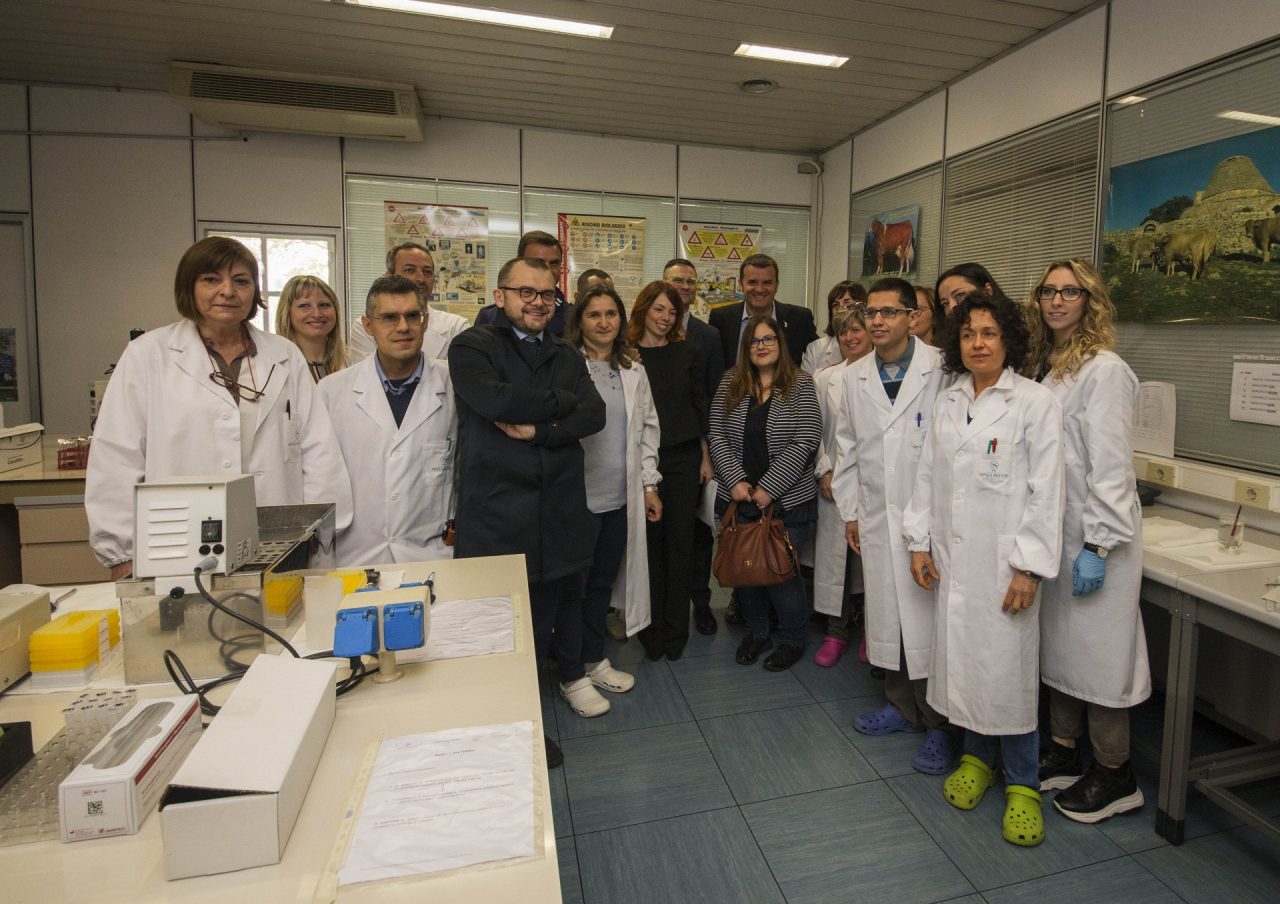 Il ministro Gian Marco Centinaio in visita all’Istituto Spallanzani di Rivolta