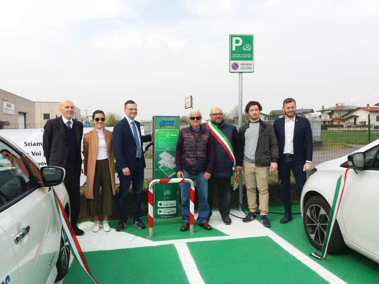 Spirano sempre più green, inaugurata la colonnina di ricarica elettrica FOTO