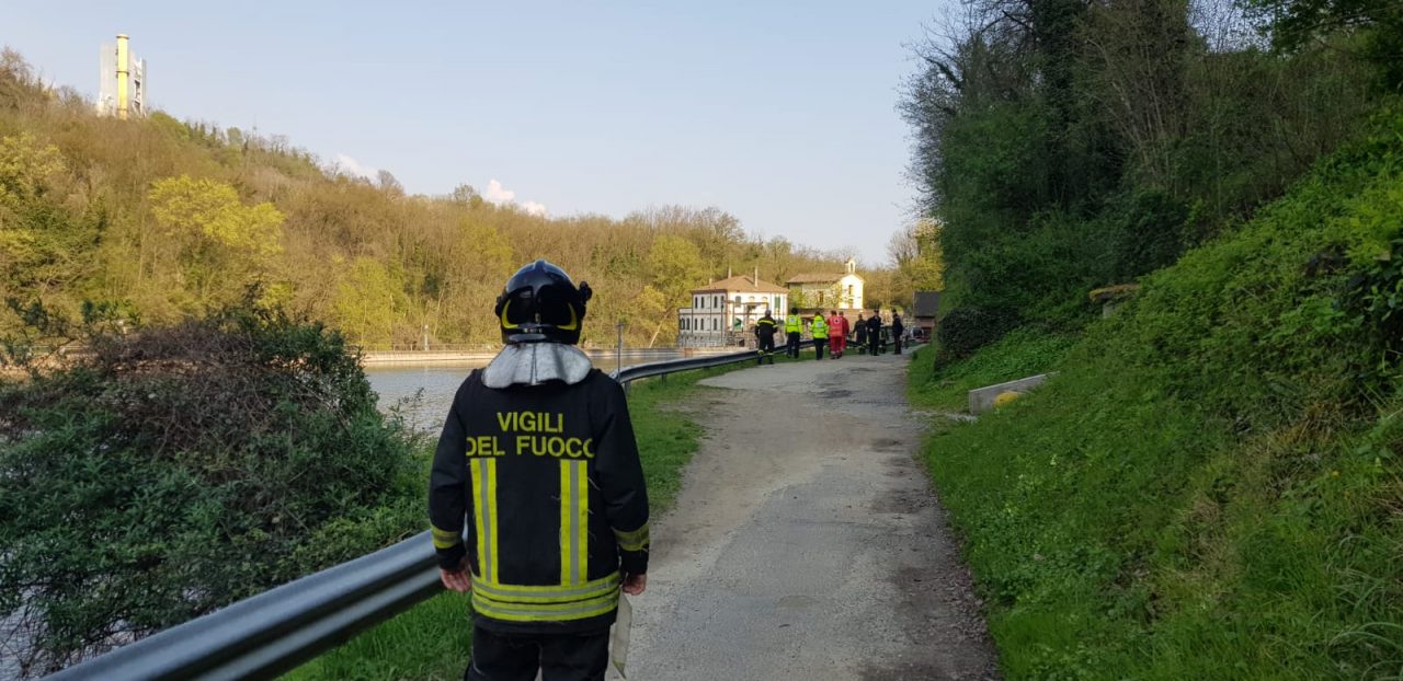 Tragedia al Ponte di Paderno: recuperato il cadavere di un uomo FOTO E VIDEO