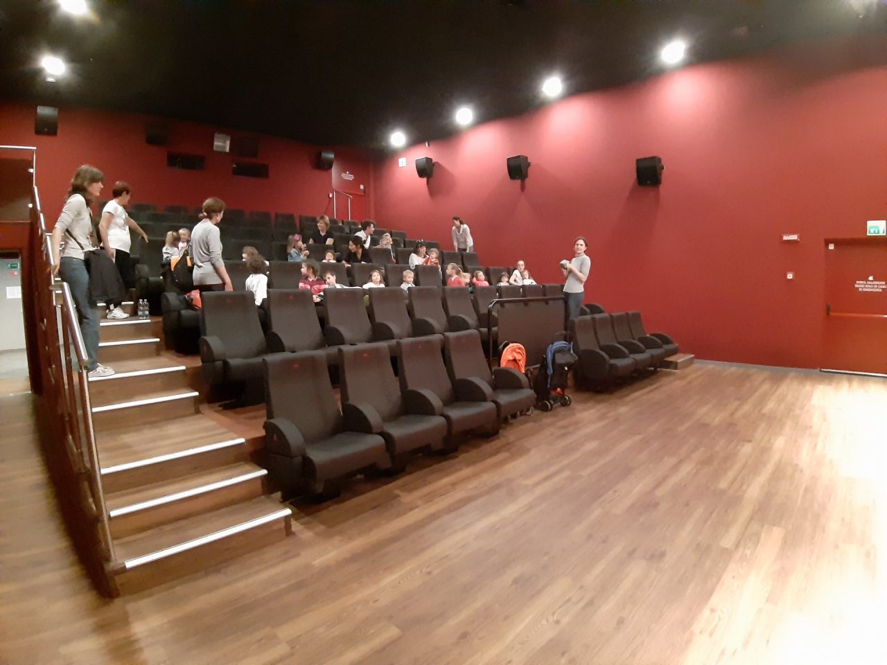 Il coprifuoco ammazzerà i “cinema all’aperto”, quest’estate?