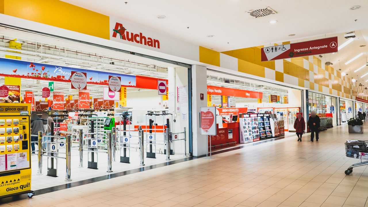 Auchan vende a Conad, sindacati in allerta per tutelare 700 posti di lavoro