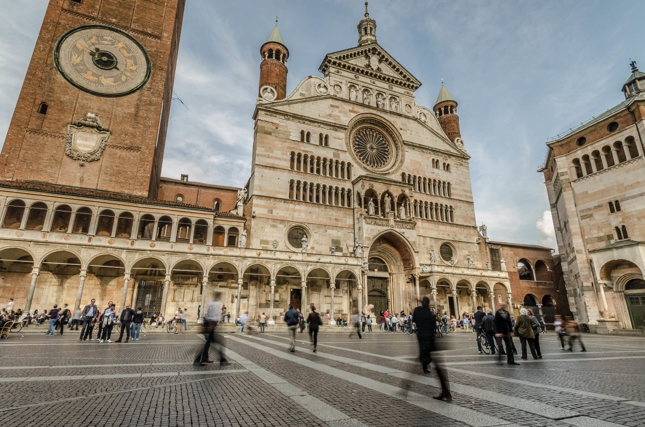 Ora di religione: sempre meno studenti vogliono farla, ma la Diocesi di Cremona non ci sta