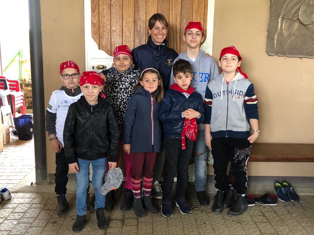 Campionessa di equitazione a Rivolta con i bimbi oncologici VIDEO