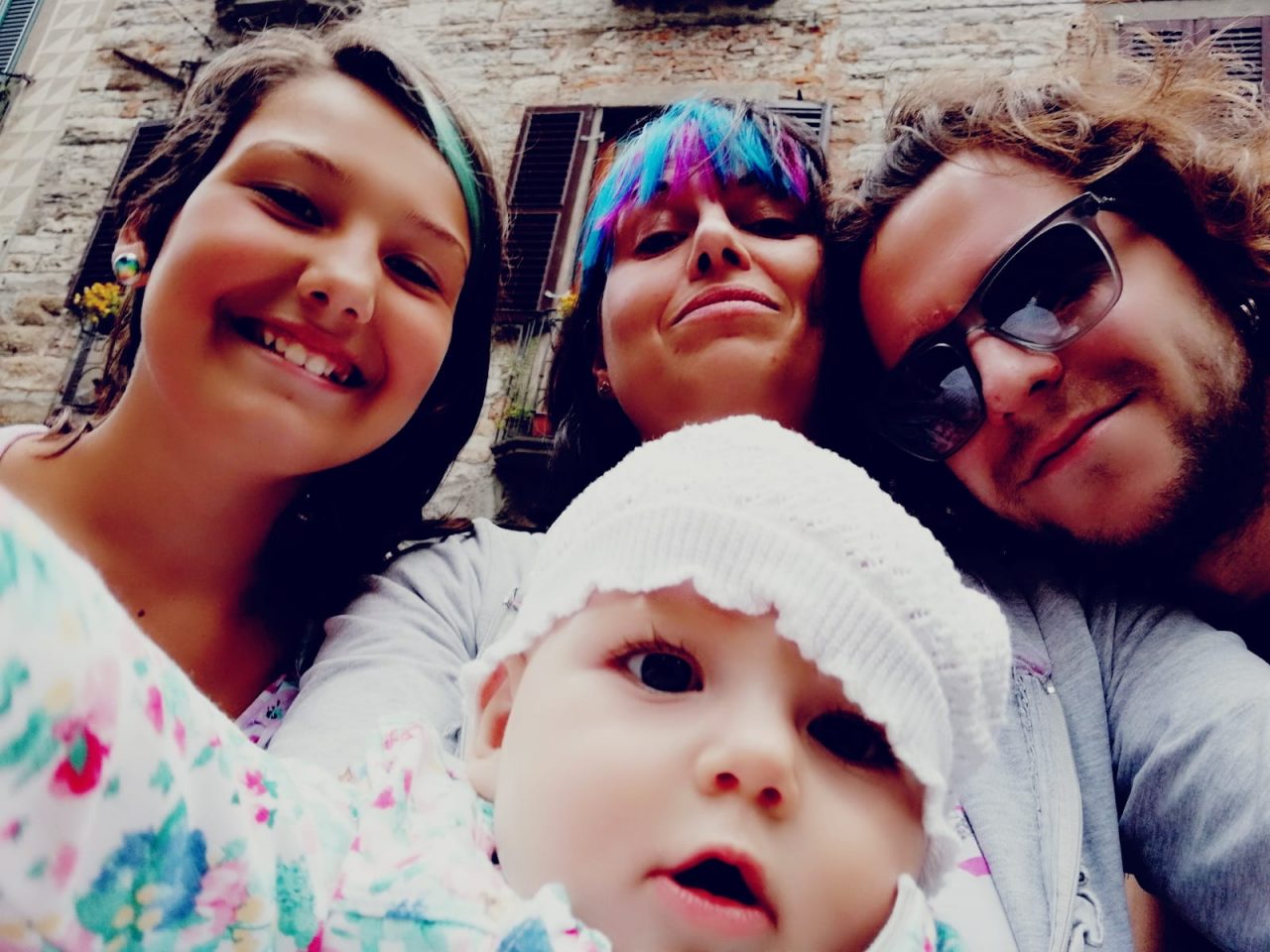 La bimba ha fretta, Noa nasce in casa tra le braccia di papà